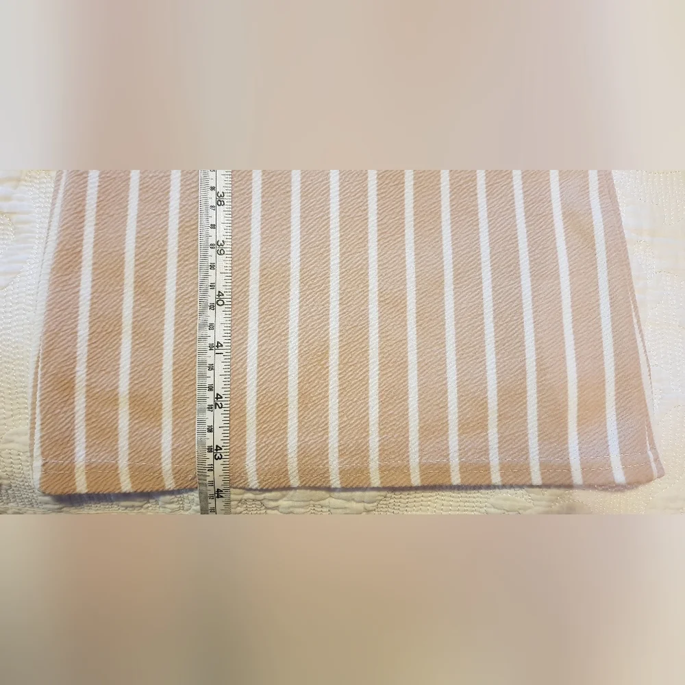 Pretty Little Thing striped wide leg soft pants - Picture 5 of 6